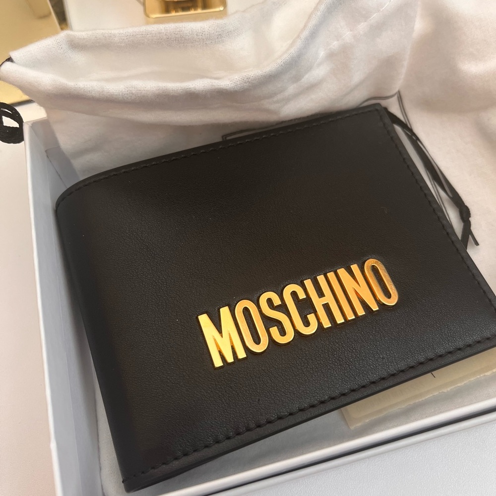 Moschino mens wallet